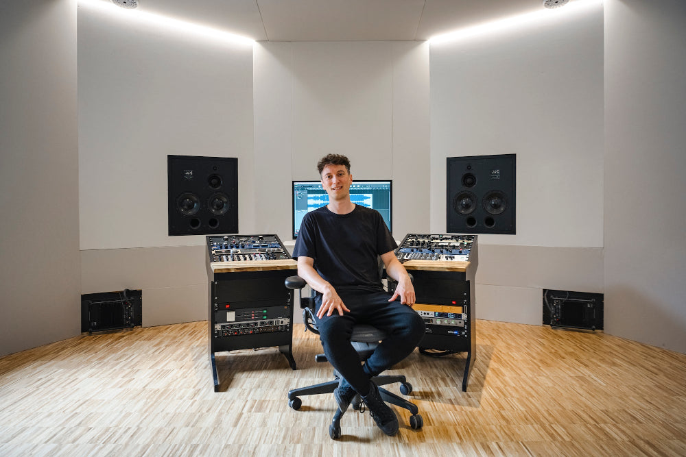 mastering engineer and mastering desk