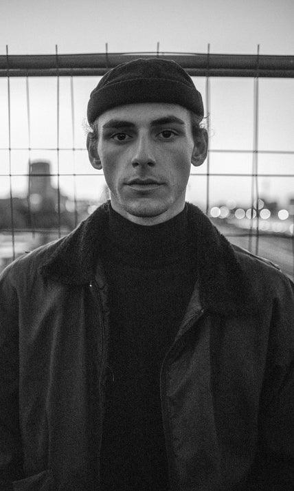 Quelza – artist photo, mastered at Schaltgeraete Studios